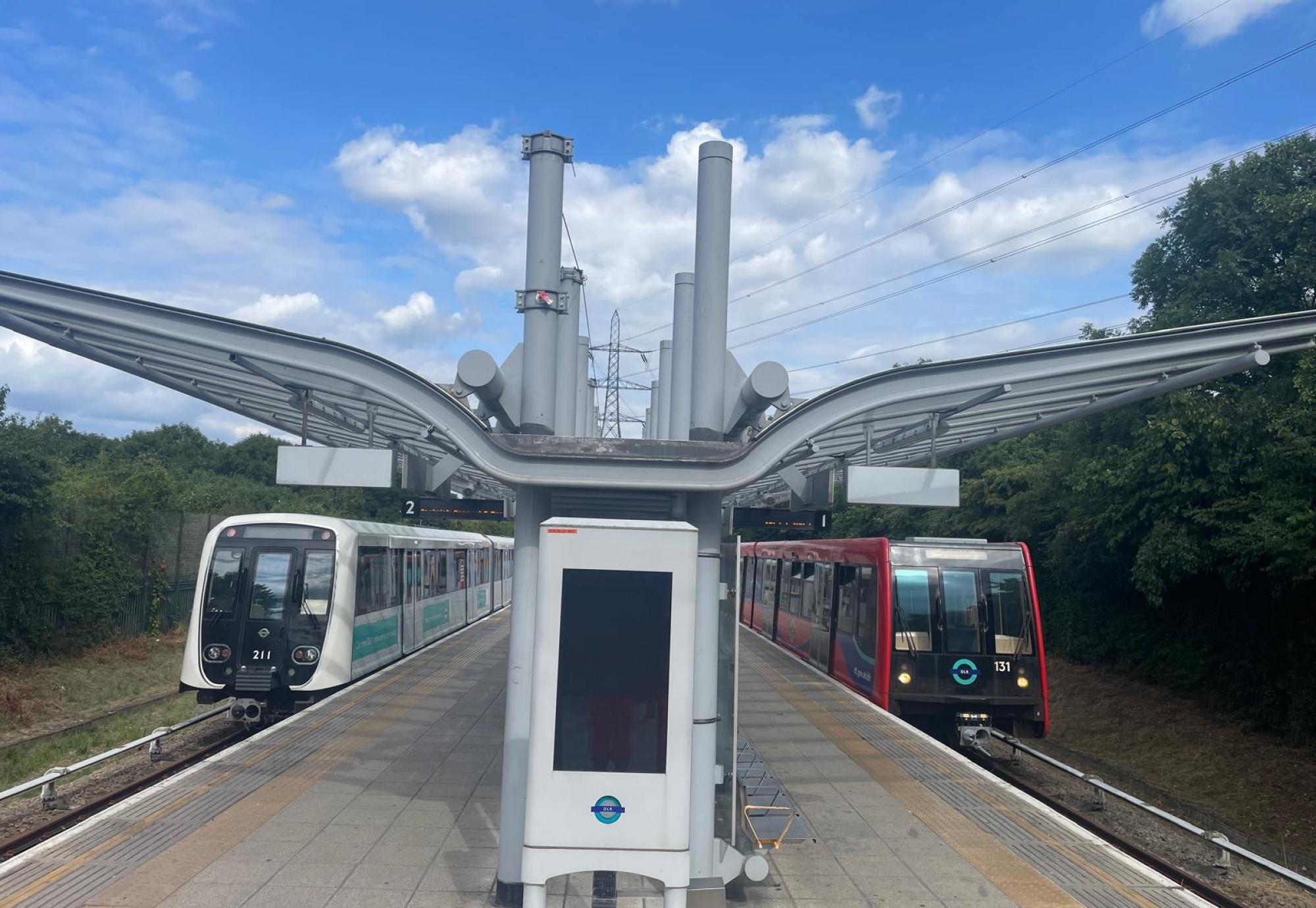 Old v New Hitachi DLR