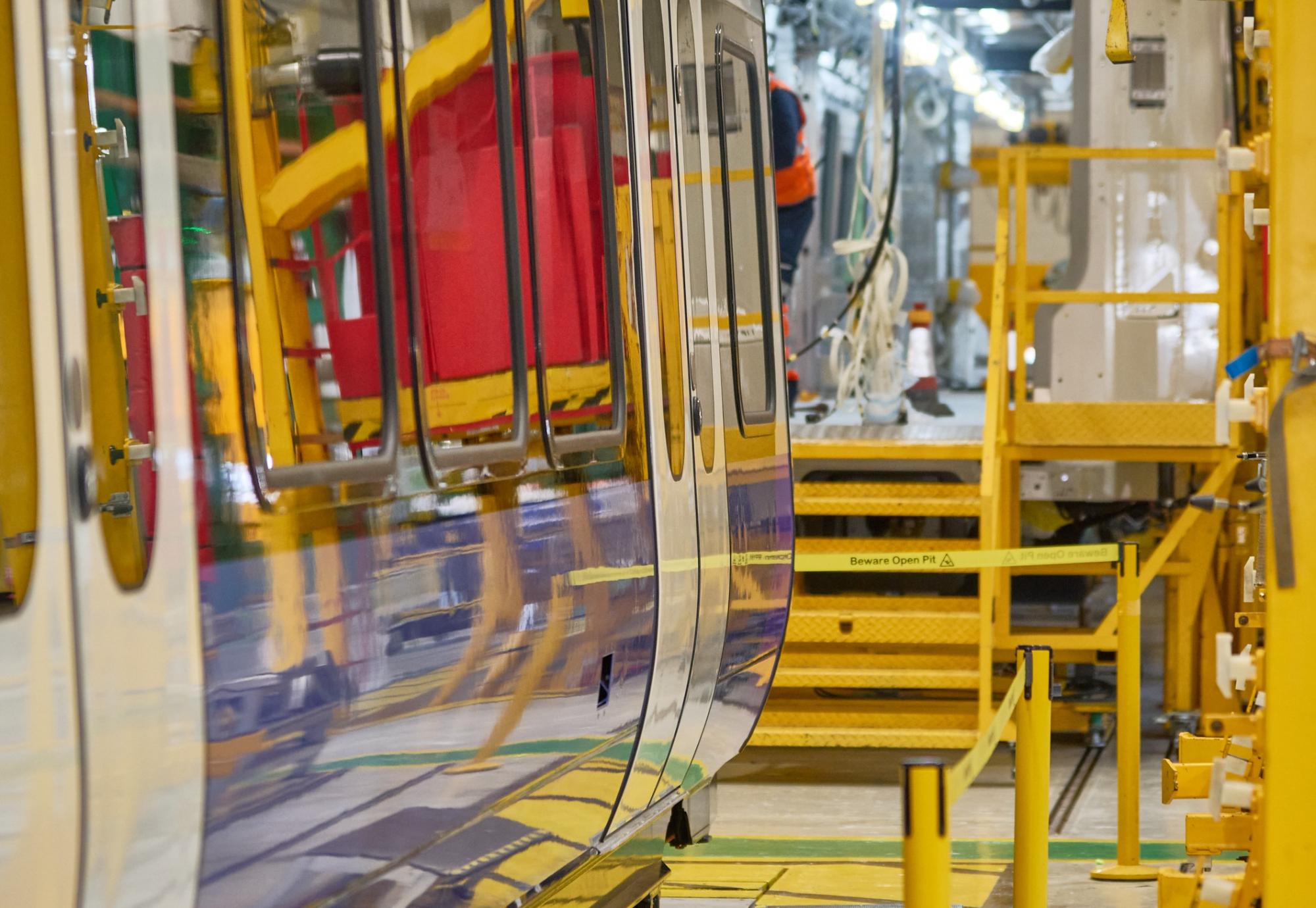 CFonstruction of Elizabeth Line Trains