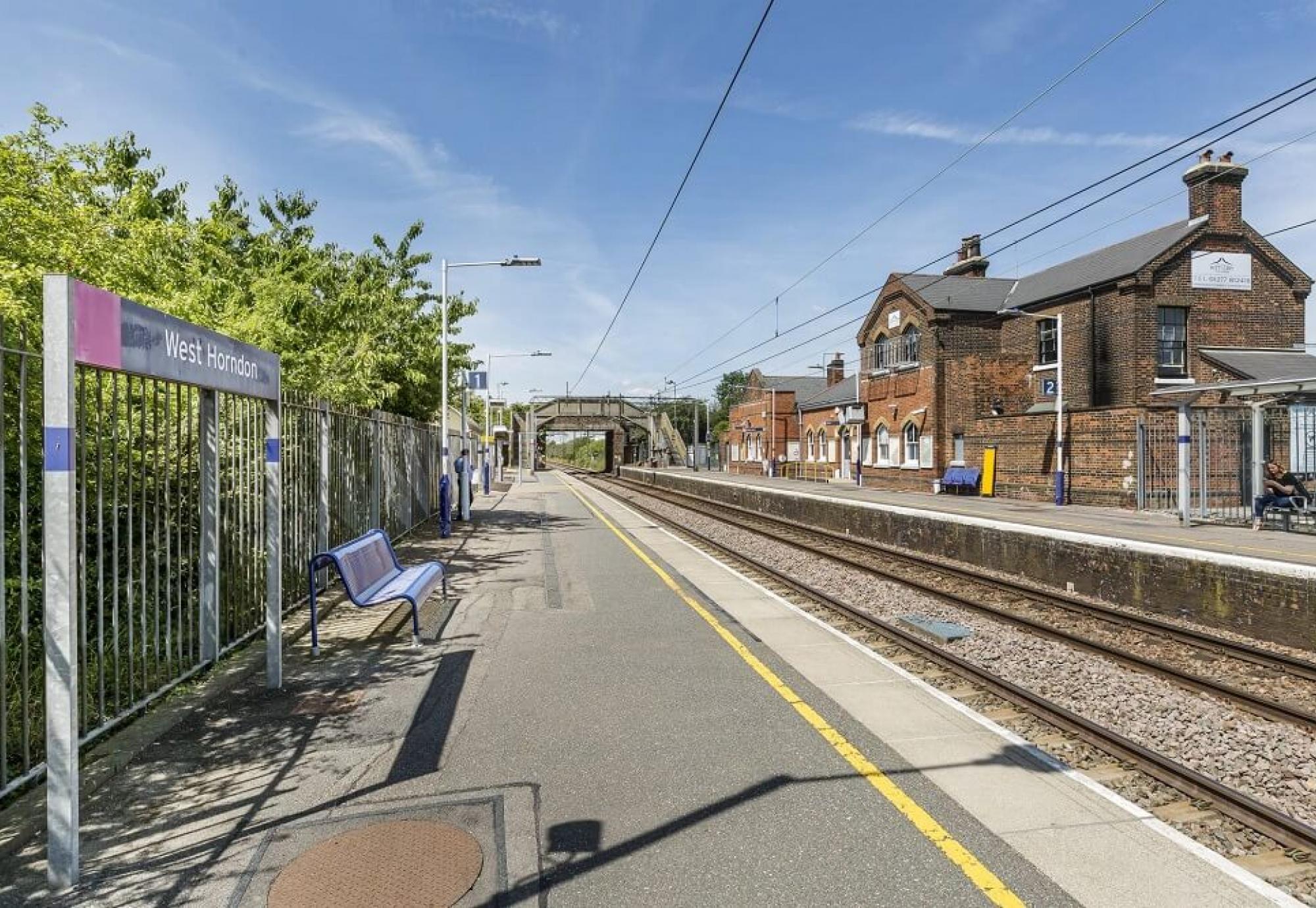 West Hordon Station