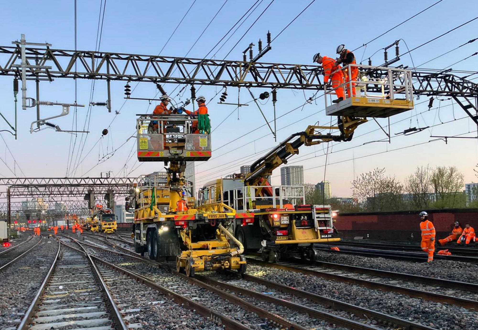 Overhead Line Repairs at Manchester Piccadilly
