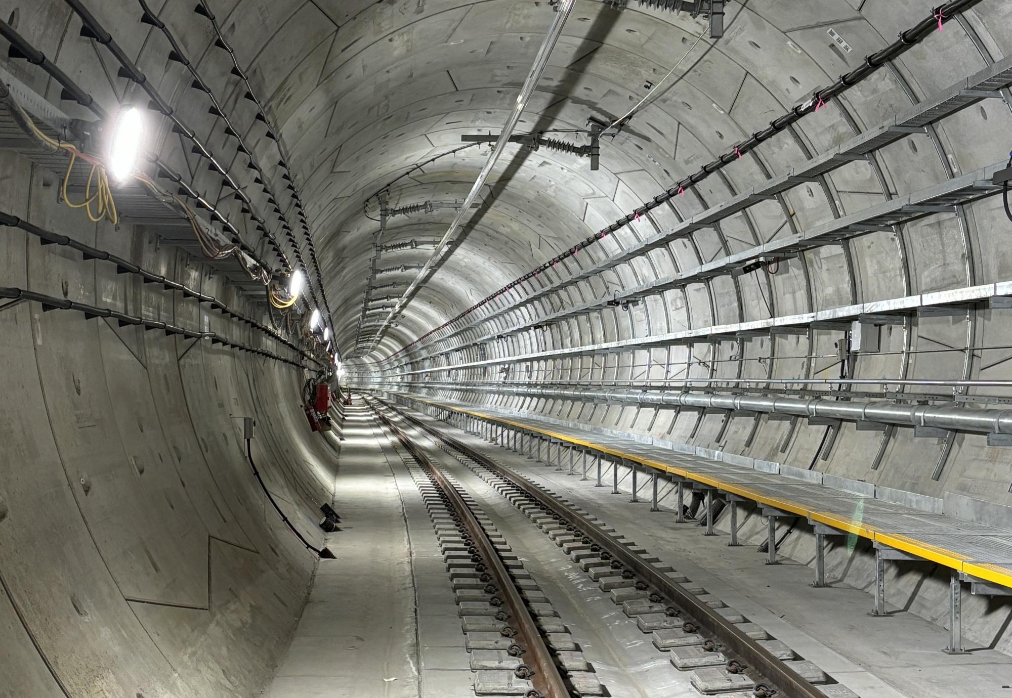 Tunnel