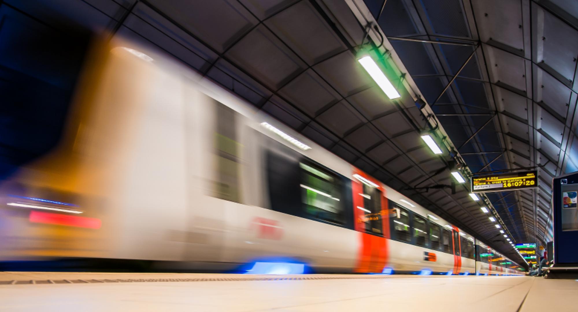 Fast moving train 