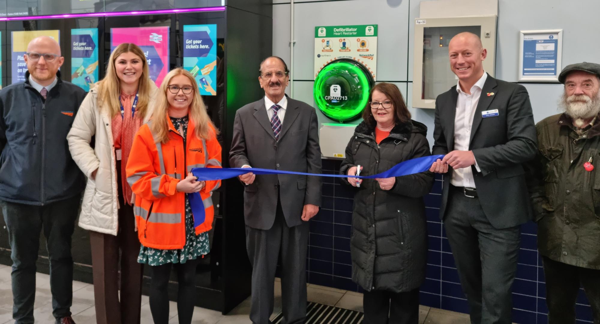 Defibrillator unveiled at Blackburn station