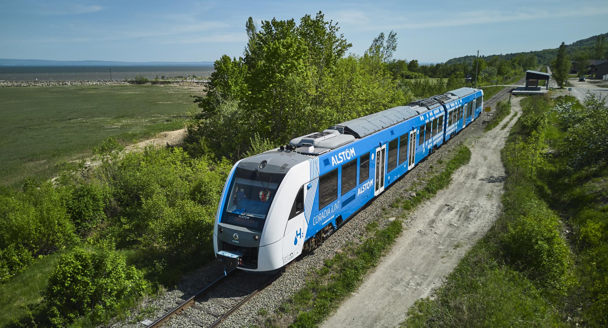 Hydrogen train runs in North America for the first time in demonstration project