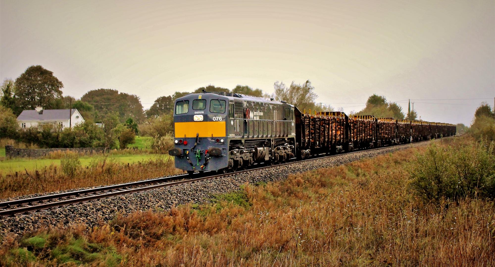 Iarnród Éireann and DIGAS to trial Europe's first retrofitted hydrogen freight locomotive