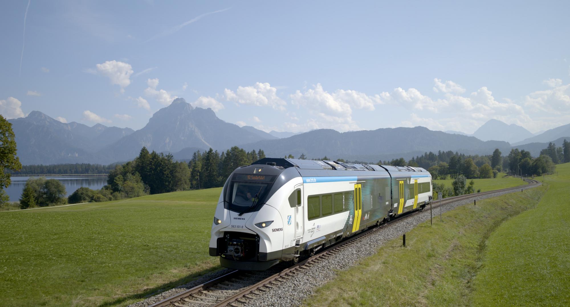 Siemens Mobility Completes First Test Runs with Hydrogen-Powered Train in Bavaria