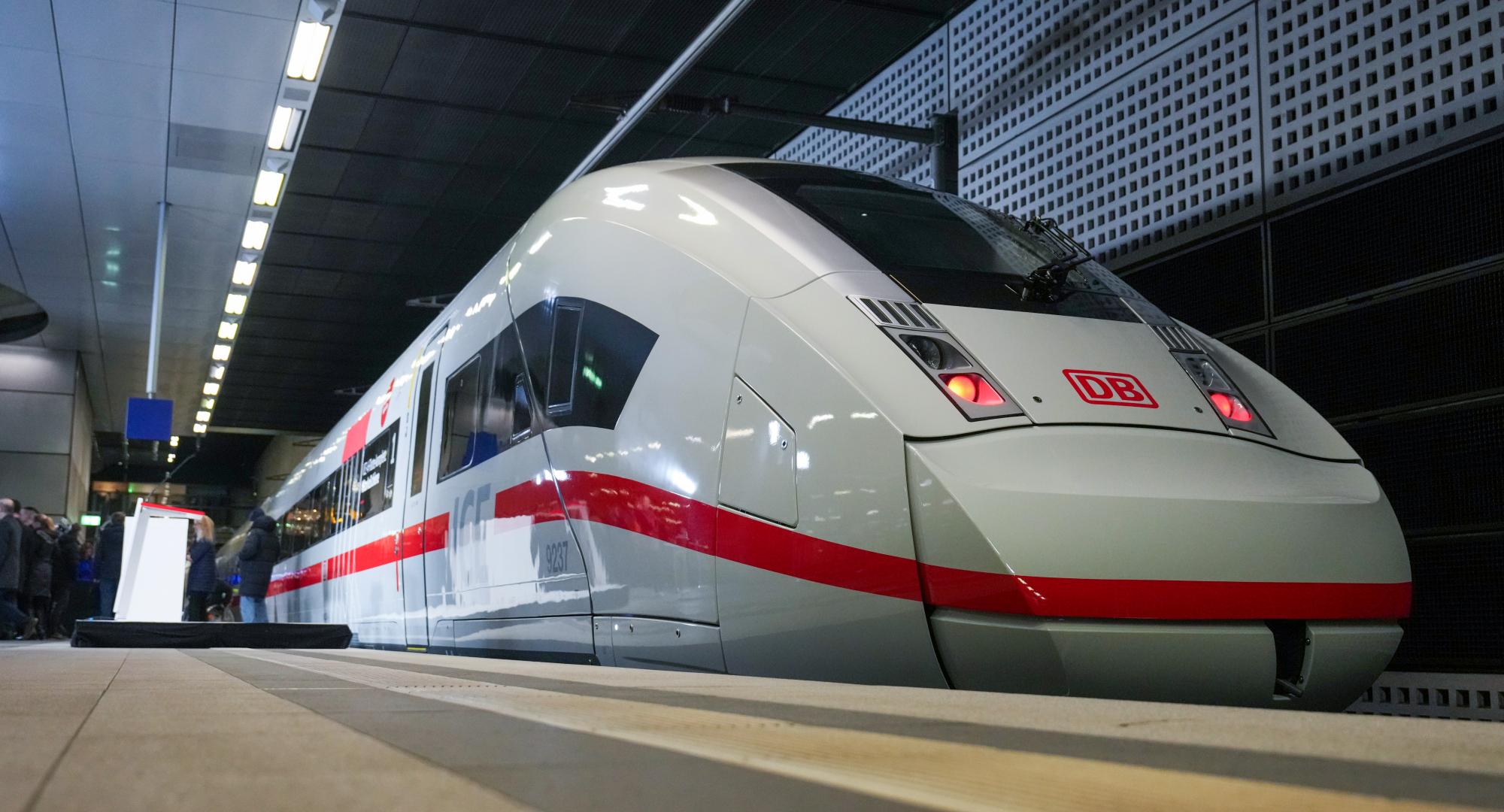 Deutsche Bahn ICE 4