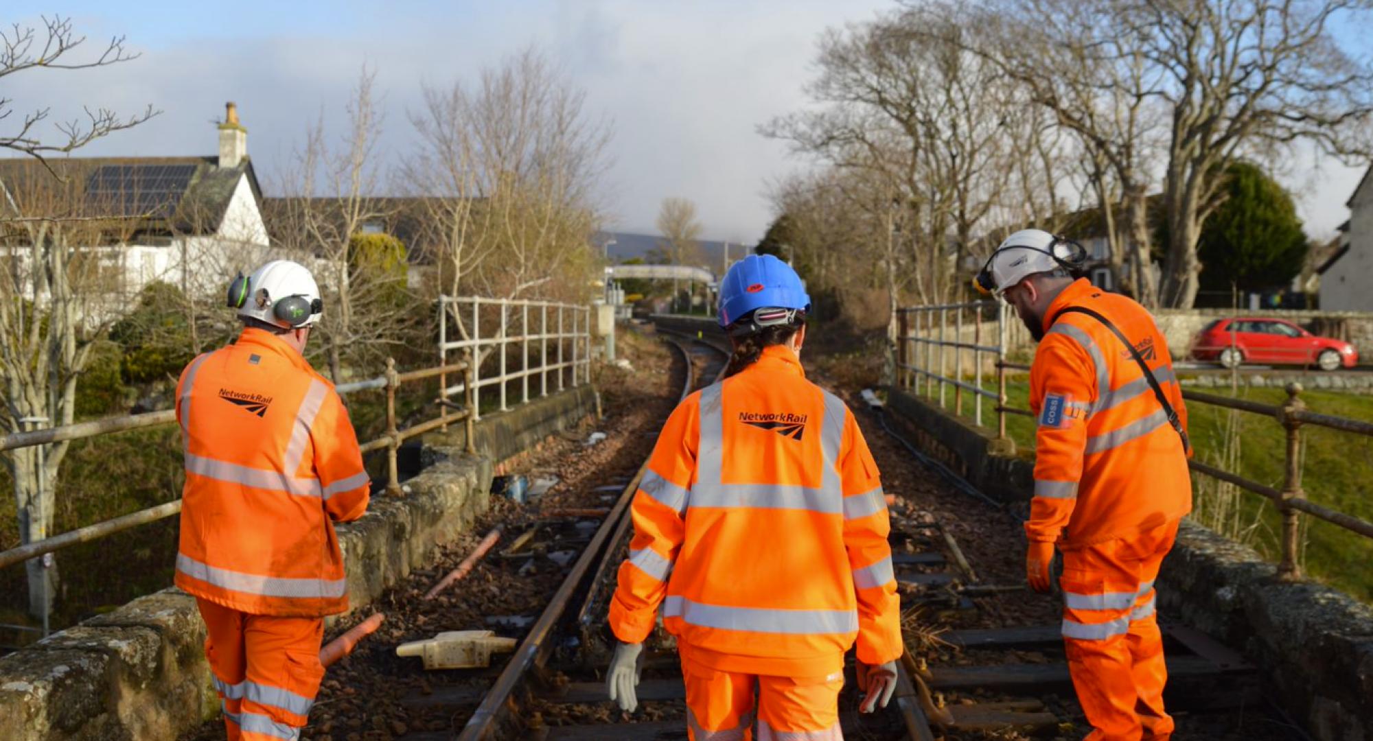Workers on Far North Line June 2025