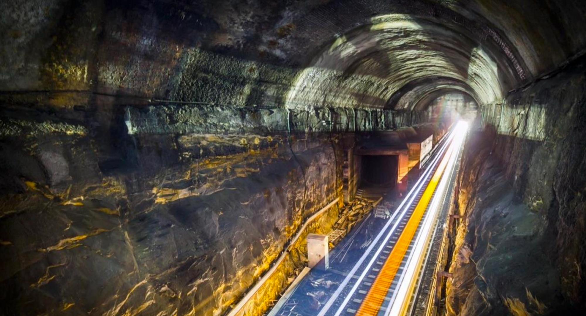 Long exposure inside Liverpool High Neck Tunnel 