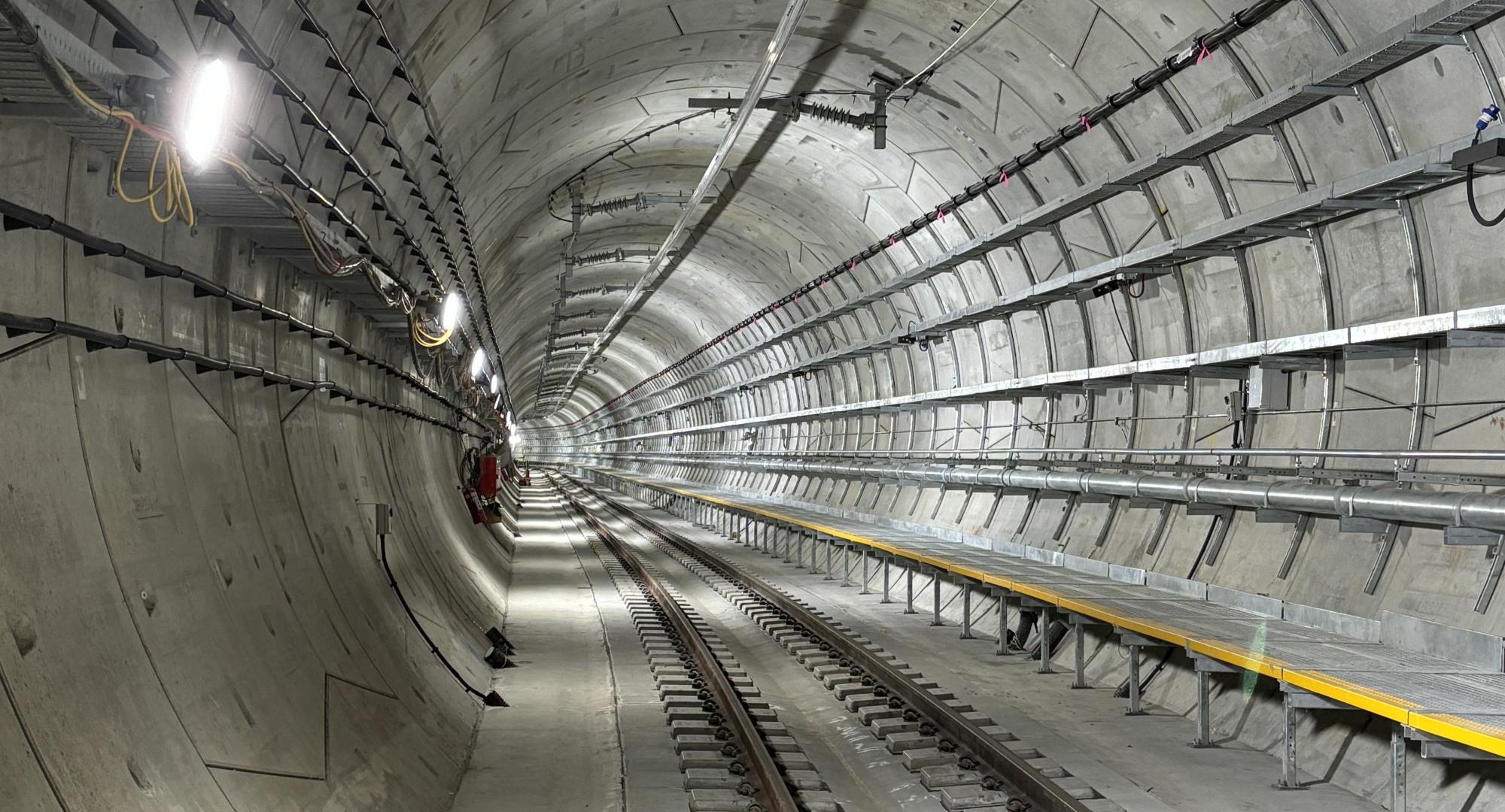 Tunnel