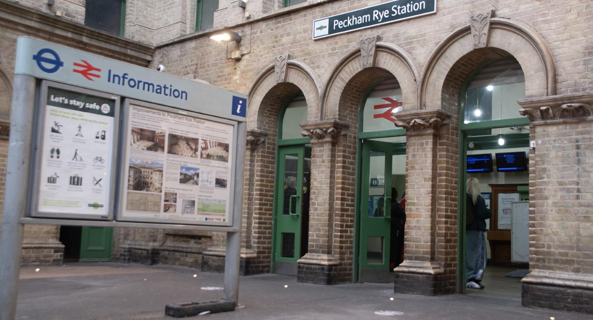 Peckham Rye Station entrance