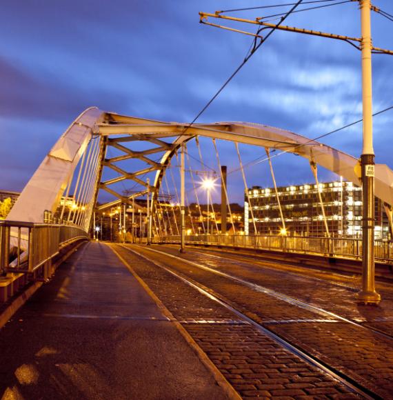 Rail bridge 