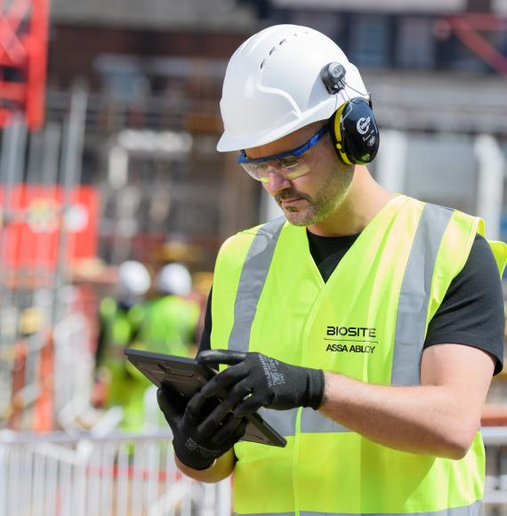 Worker on site at HS2