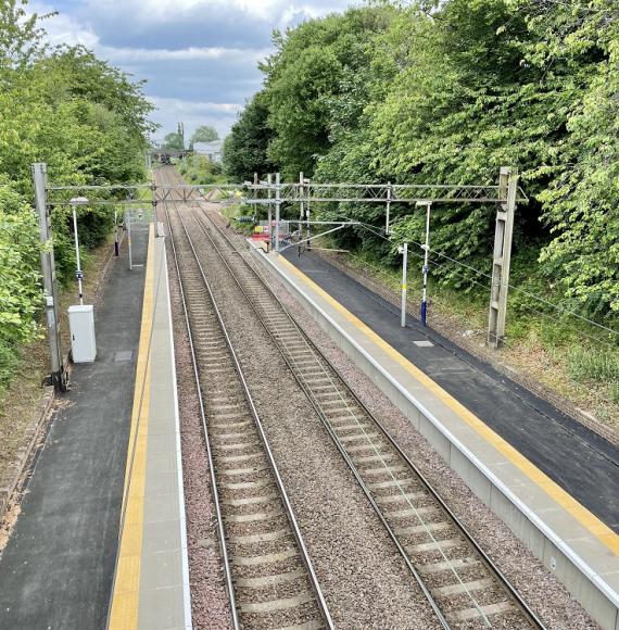 Garrowhill station platforms