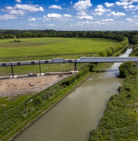 S2 conveyor removes over 30,000 lorry journeys from Warwickshire roads. Via HS2