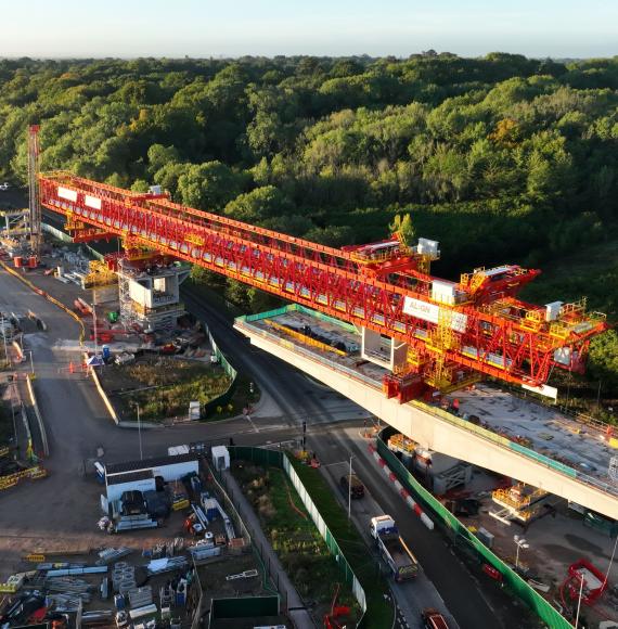 Colne Valley Viaduct construction over the A412 Nov 2022, via HS2 