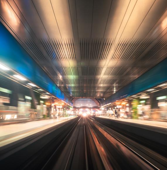 Image of train passing through London, via Istock 