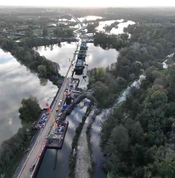 Temporary access bridge, via HS2 