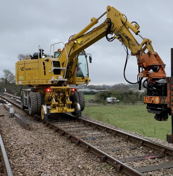 Installing piles to form strong foundations, via Network Rail 