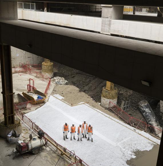 First concrete pour to create bases slab for HS2 tracks at Old Oak Common station-7 - credit HS2 