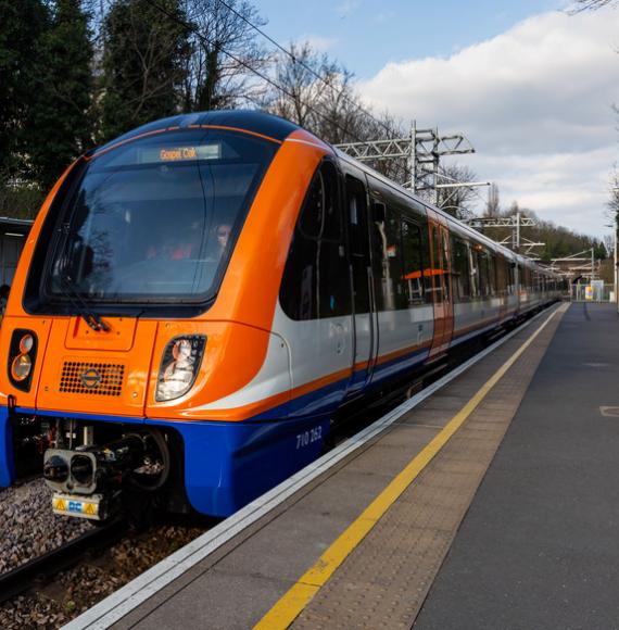 Arriva Rail London extends London Overground contract after successful six years
