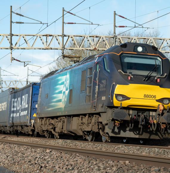 Rail Freight usage continues its steady decline new quarterly report reveals
