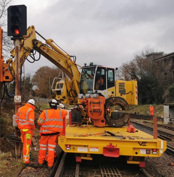 Network Rail to continue work on £116m re-signalling scheme