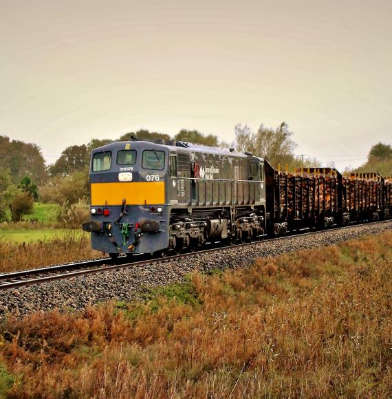 Iarnród Éireann and DIGAS to trial Europe's first retrofitted hydrogen freight locomotive