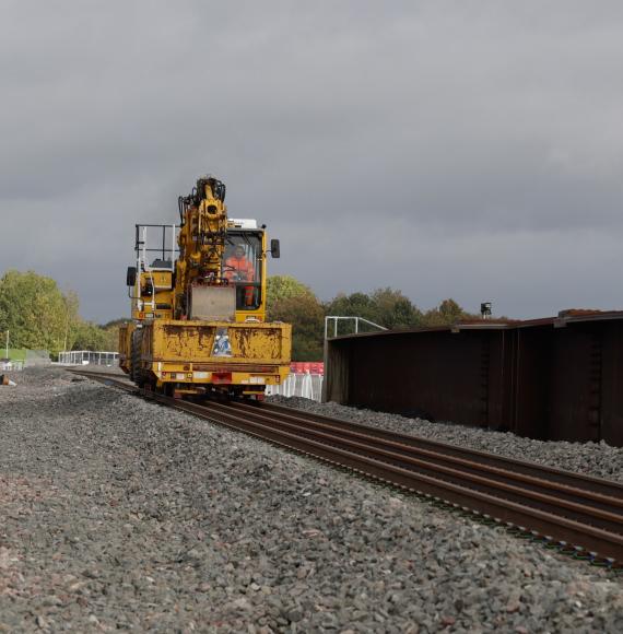 Aylesbury rail route reopens for passengers and freight after HS2 work