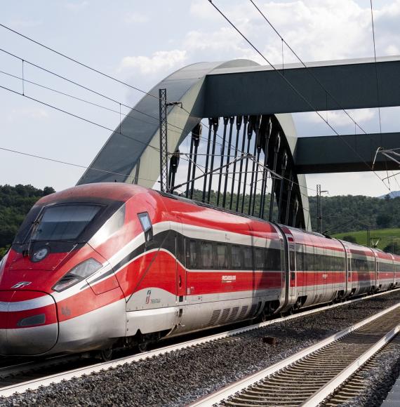 Hitachi Rail sign €861m deal with Trenitalia for 30 high speed trains