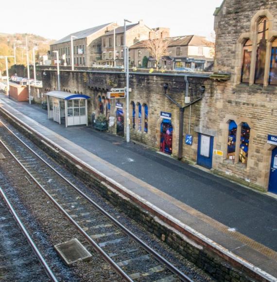 Mossley station