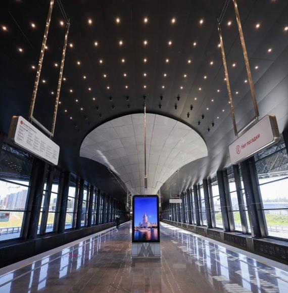 Inside Potapovo