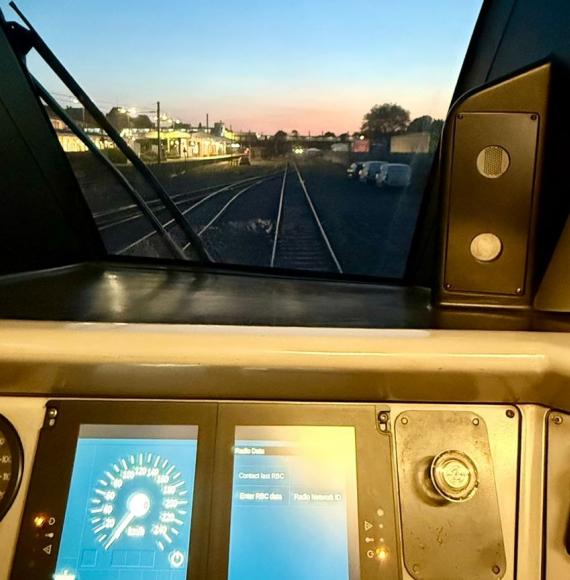 Grand Central Class 180 Cab