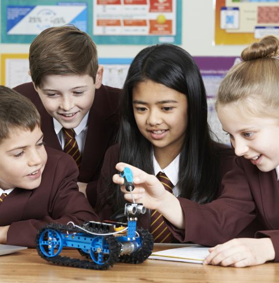 School children doing engineering