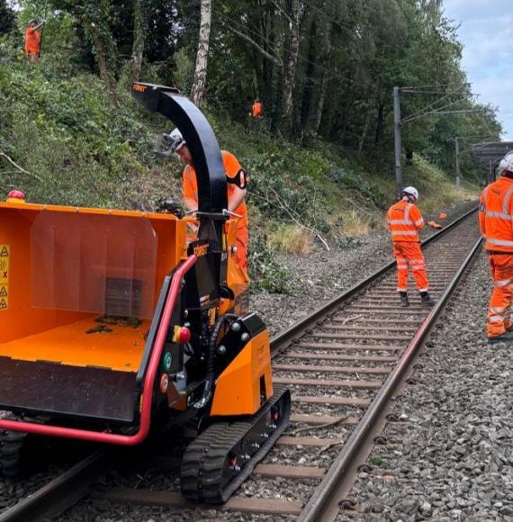 Network Rail Engineers on Cross City Line 