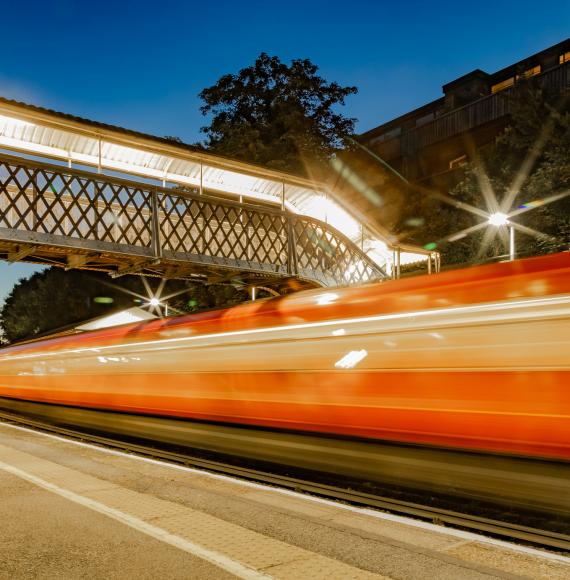 Fast Train