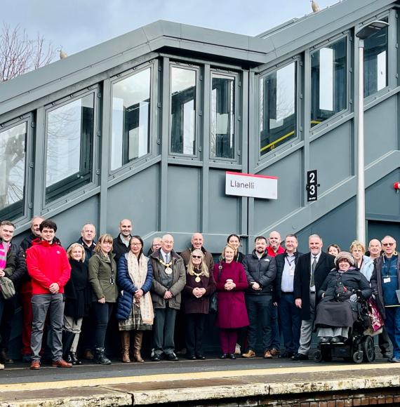Llanelli station