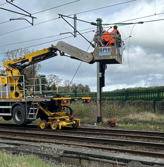 Amey Teams renewing overhead lines April 2026