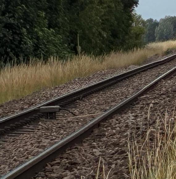 Uneven Track