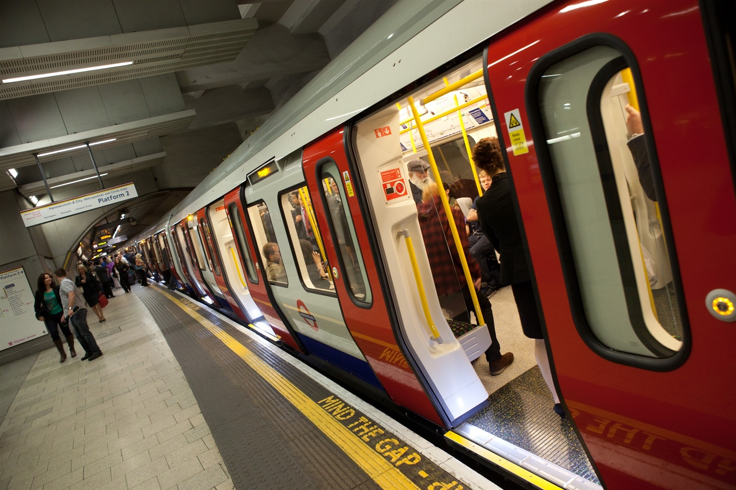 Unions to go ahead with Tube strike tomorrow