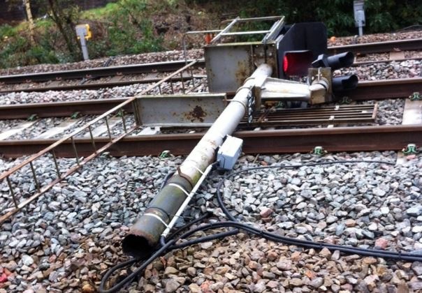 NR told to review asset management strategy after signal post collision