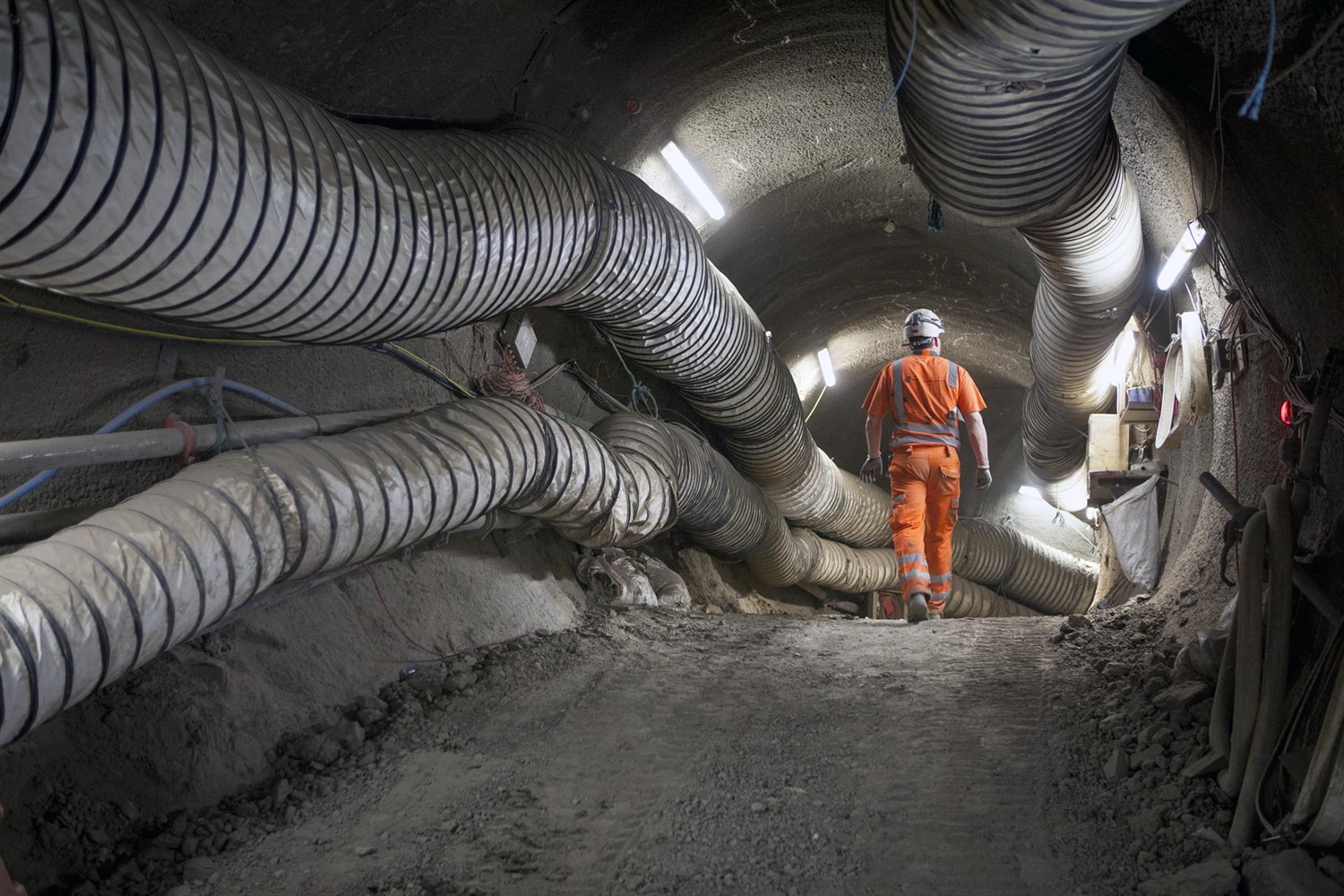 Bond Street station tunnellers break through to meet Crossrail