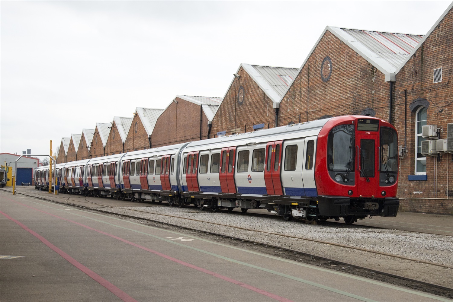 Bombardier delivers last of 191 S-Stock Tube trains