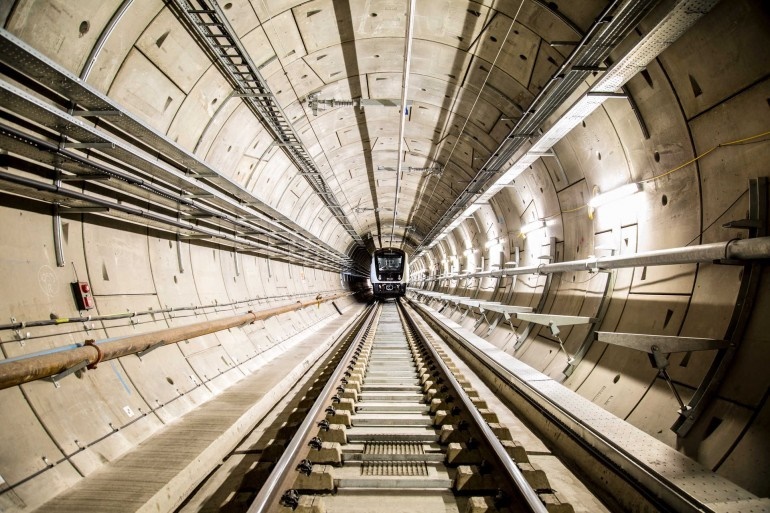 Crossrail delay: Politicians and businesses react to the ‘massive catastrophe’