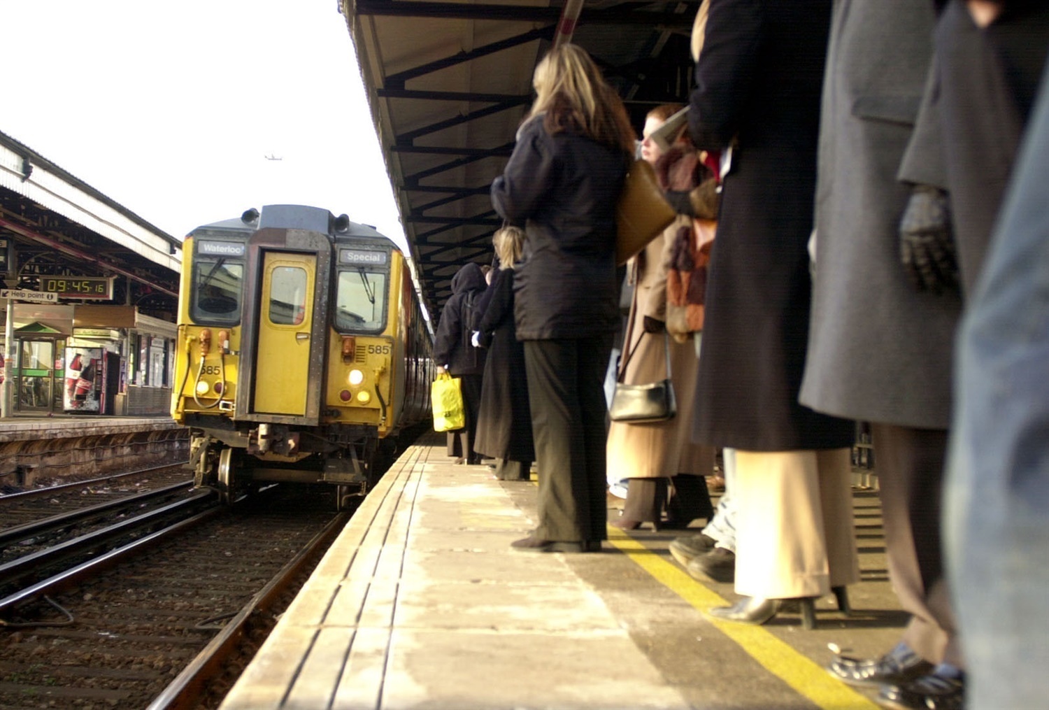 Communication with passengers ‘woeful’ after timetable changes