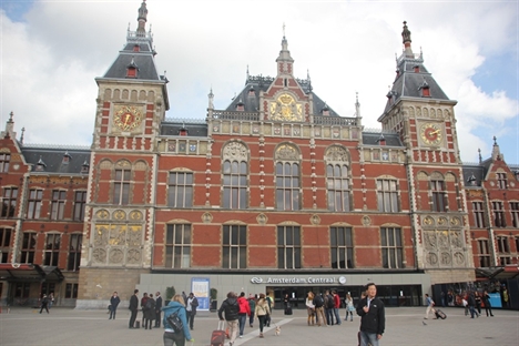 Direct services to Amsterdam from 2016