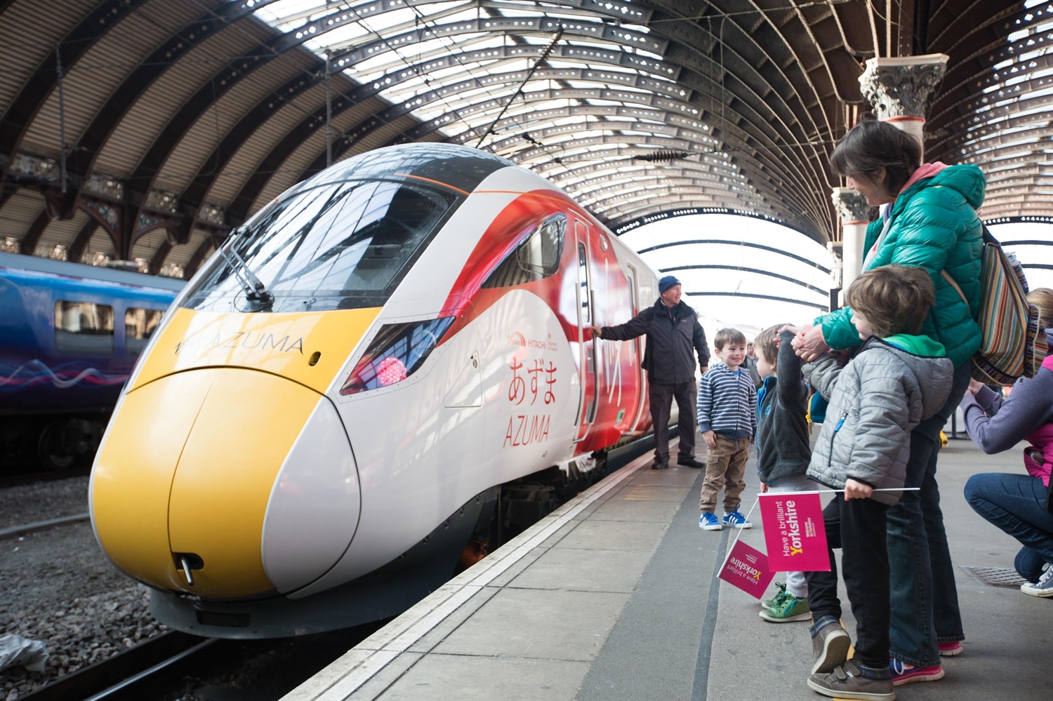 Still no date given for Azuma rollout on ECML by DfT