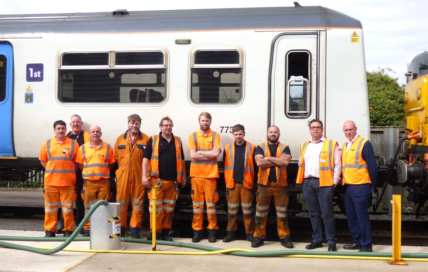 Bedford Cauldwell Depot staff mark the end of an era as the final Class 319 is hauled from the depot