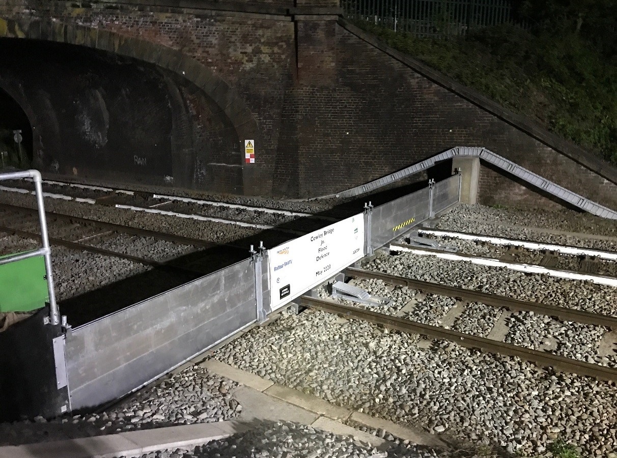 Cowley Bridge - Flood Defence Up