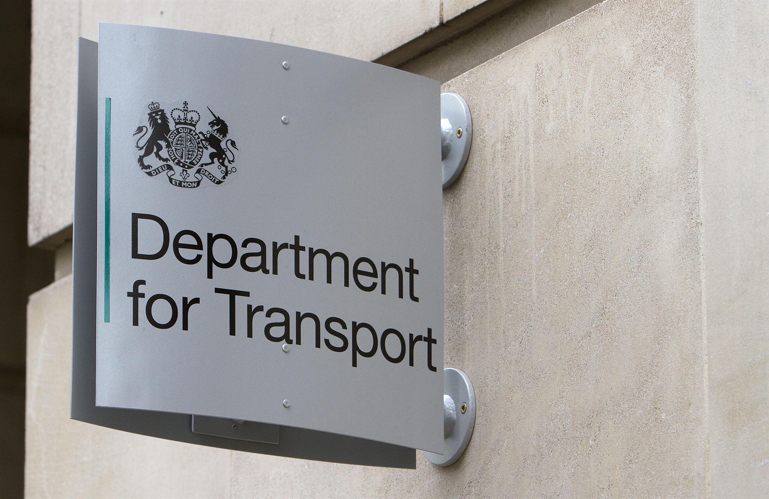 Director general of Rail Executive leaves for Defra